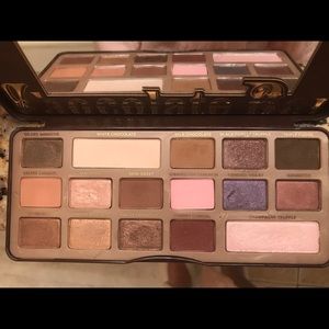 Too faced chocolate bar palette